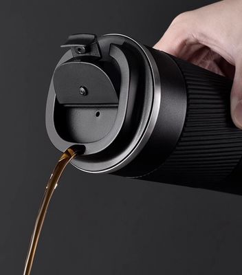 Copo de água de aço inoxidável com tampa de parafuso 380ml 510ml Logotipo personalizado caneca de café de boca larga