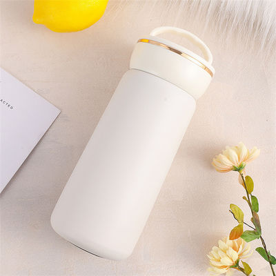 Experimente a durabilidade da nossa garrafa de água de aço inoxidável de 14 oz perfeita para todos