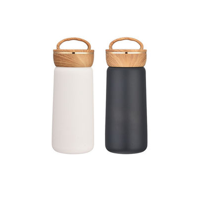 Experimente a durabilidade da nossa garrafa de água de aço inoxidável de 14 oz perfeita para todos