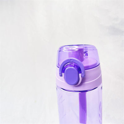 Tritan 600ml garrafa de água roxa garrafa de plástico para bebidas desportivas com corda para ginásio