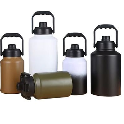 Garrafa de água isolada de aço inoxidável de grande capacidade para viagens ao ar livre
