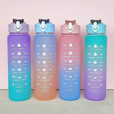 Garrafa de água de Tritão com marcador de tempo 900Ml Bpa Cor Gradiente Livre para esportes ao ar livre