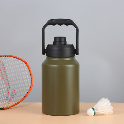 Garrafa de água de aço inoxidável de 2 litros isolada para manter as suas bebidas quentes e frias durante 24 horas
