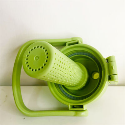 Equipado com revestimento anticorrosivo 850ml e 1L Korea Tritan Fruit Infuser Flask