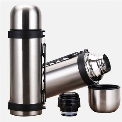 Atualize o seu equipamento de ar livre com a nossa garrafa de água de aço inoxidável de vácuo personalizada de 1,2L / 1,8L