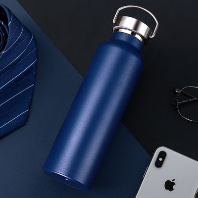 Garrafa de água de aço inoxidável personalizada de 500 ml/600 ml/750 ml para garrafa esportiva isolada
