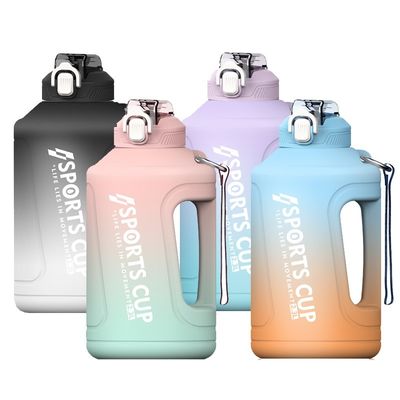 Garrafa de água desportiva de grande capacidade durável 2300 ML 3800 ML com design de gradiente de esfregão