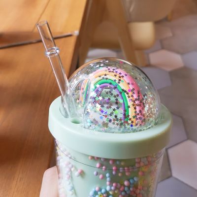 Bebida direta Dupla Cúpula de parede Acrílica Copo de chá de leite com sequins cor personalizada