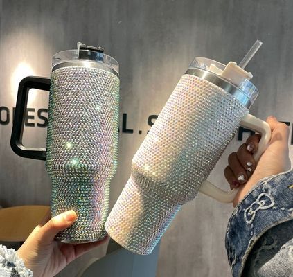 40oz de Diamante incrustado Fota de Água de Aço Inoxidável Copo de vácuo com palha e alça