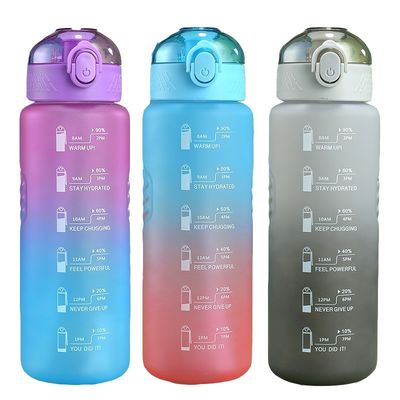 Amostra Fornecer 1L plástico BPA Free Sport Gym garrafa de água com marcador de tempo e palha