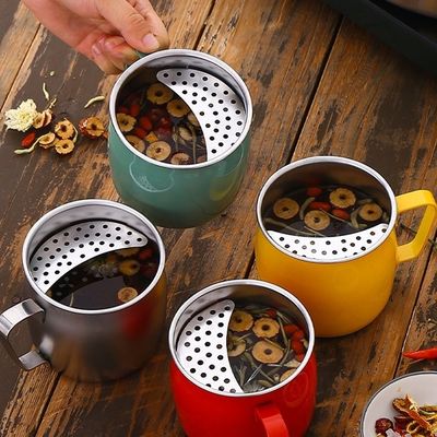 Fornecimento direto de chá de aço inoxidável 304 Taça portátil de qualidade alimentar com filtro crescente