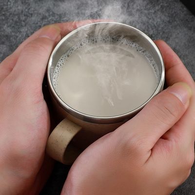 Copo portátil de aço inoxidável de camada dupla de 220 ml para bebidas anti-escaldamento e de chá