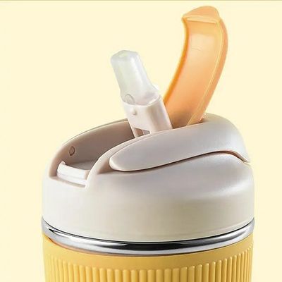 350 ml/480 ml Capacidade de produção 316 garrafa de água de aço inoxidável com mangueira de silicone