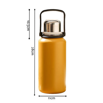 PP Food Grade Cover Vacuo de aço inoxidável isolado garrafa de água desportiva para ginásio fitness
