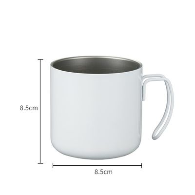 Melhore sua coleção de garrafas de água com esta garrafa minimalista de aço inoxidável