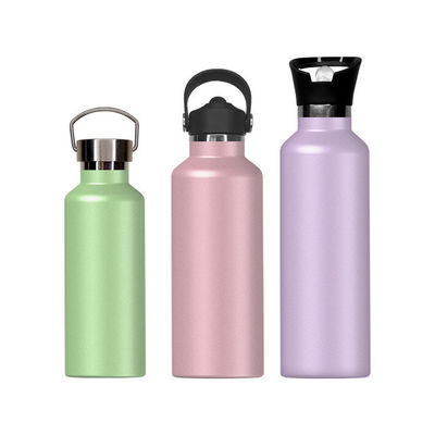 Garrafa de água isolada de aço inoxidável portátil de 650 ml para desporto estilo de design de campo