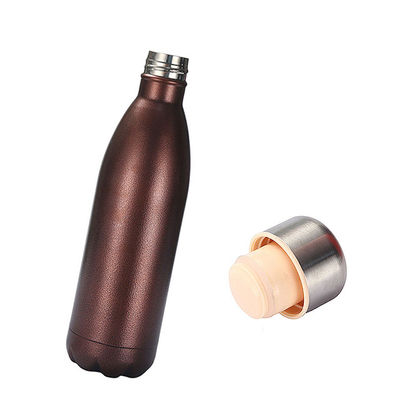 Função Garrafa de água reutilizável com tampa de 1 litro de aço inoxidável isolado para desporto