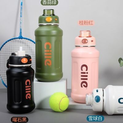 620ml/950ml Capacidade Matte Man Bike Bottle de água isolada com tampa curva de aço inoxidável
