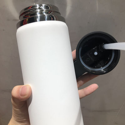 Botão de água do ginásio com isolamento a vácuo de aço inoxidável 304 com tampa de bebida direta
