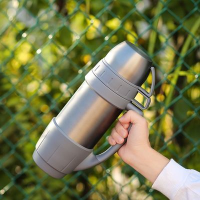 Fota de água de aço inoxidável de 1000 ml com isolamento a vácuo Ideal para aventuras ao ar livre