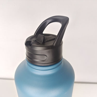 Flasca de água para viagens ao ar livre com frasco isolado a vácuo de aço inoxidável 2023 Bpa livre