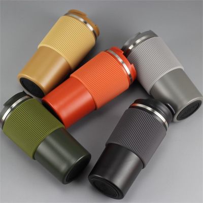 Taça de café isolada de aço inoxidável de 450 ml personalizada com tampa para manter as bebidas quentes / frias