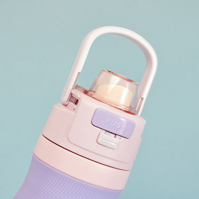 Todas as pessoas aplicáveis Copo recto 580ML Gym Vacuum Termos isolados com palha