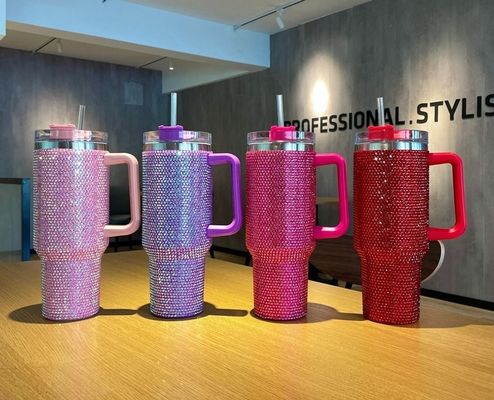 1 Diamante Copo com estampas pretas de parede dupla Tubarão de viagem de café de aço inoxidável