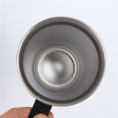 Tubarão de aço inoxidável de parede dupla 30oz Taça de viagem isolada a vácuo com alça