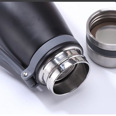 650ml 850ml Tumbler Dupla Parede Isolada de Aço Inoxidável Garrafa de Água Desportiva para Todos