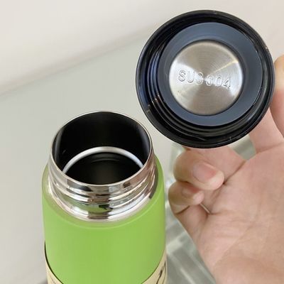 304 aço inoxidável 18 oz garrafa de cola para desporto vácuo garrafa de água revestida em pó