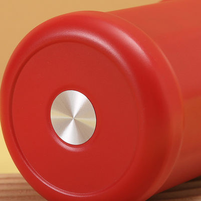 Termos isolado de aço inoxidável de 700 ml com tampa de palha sustentável e tudo em um